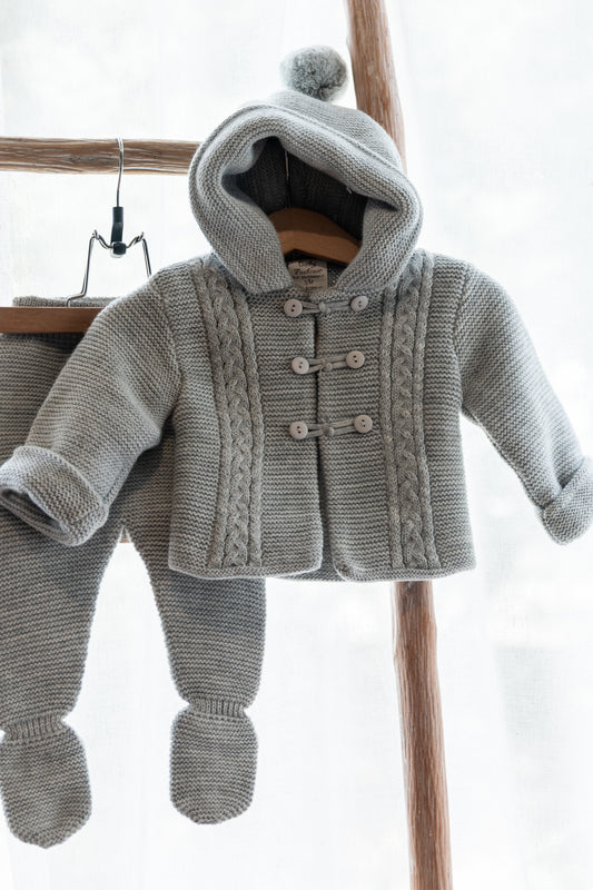 Traje San Francisco Gris con Pompón