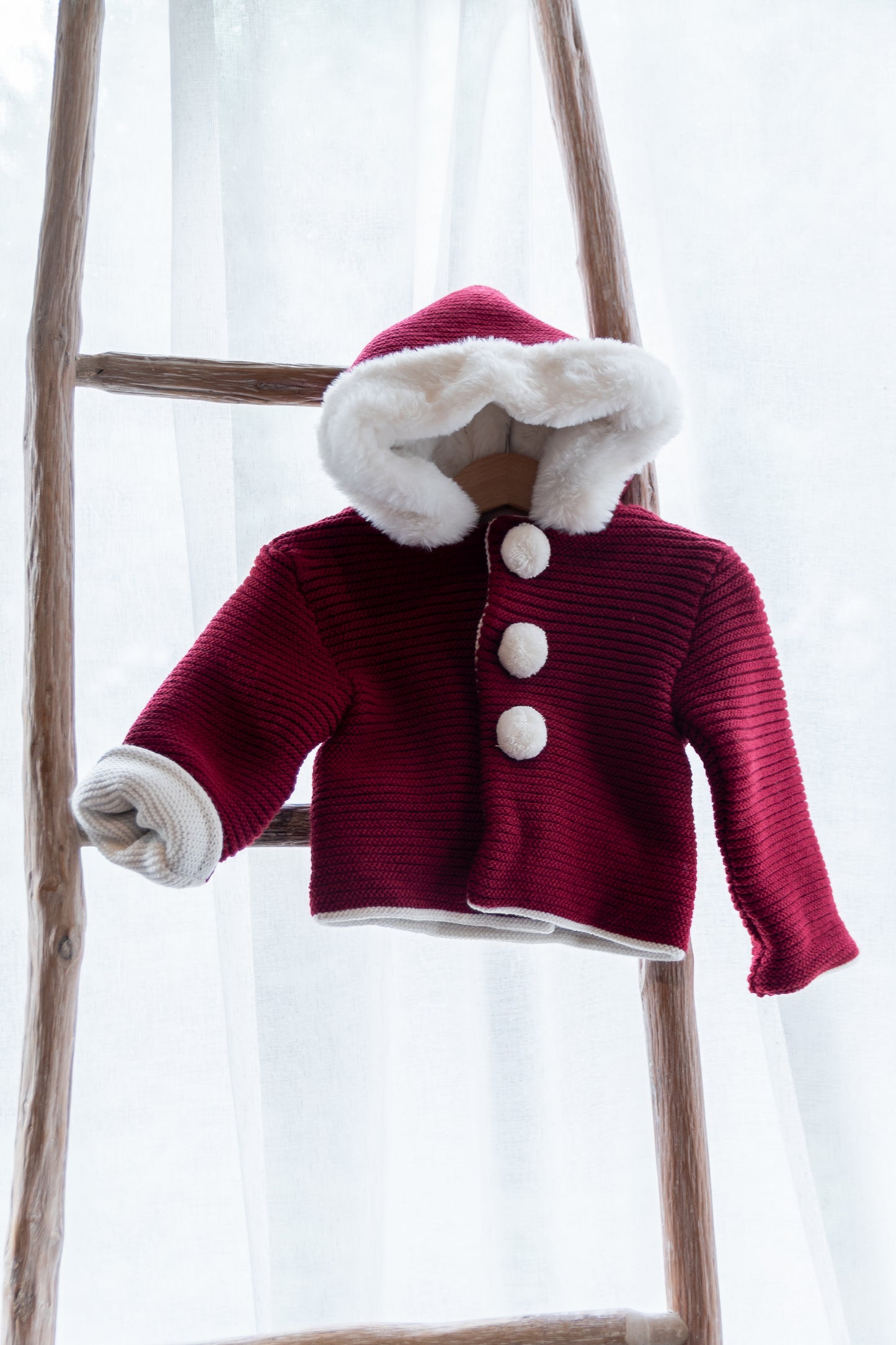 Abrigo Capucha - Rojo