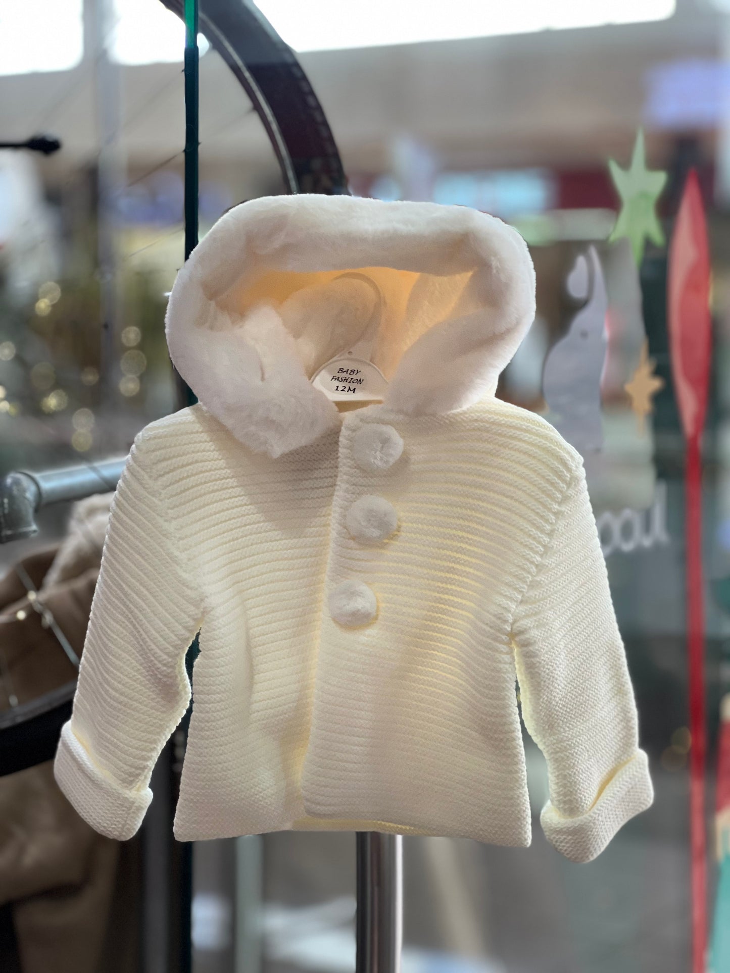 Abrigo Capucha - Crema